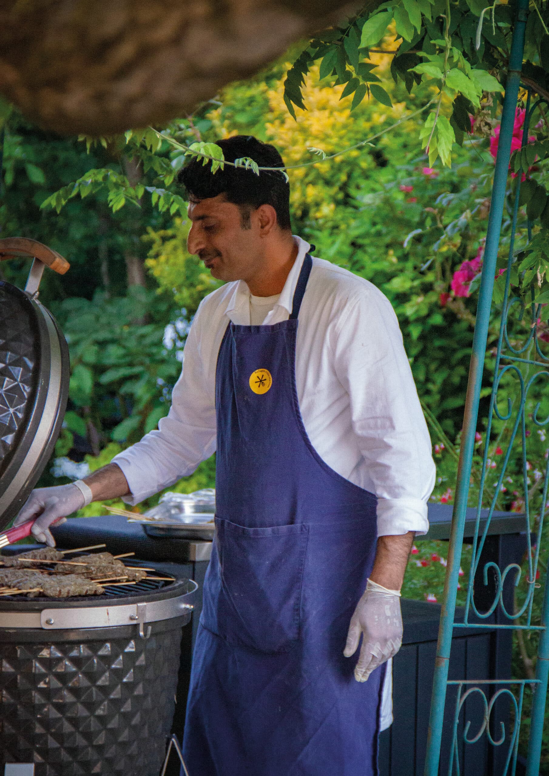 Pendant le Refugee Food Festival 2024 à Cormery, aux roseaux pensants, restaurant gastronomique près de Tours